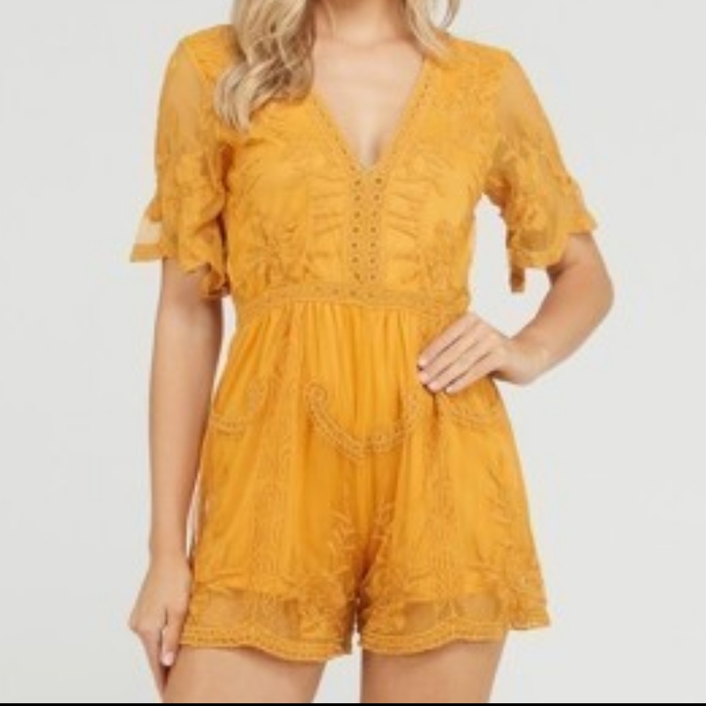 NWT Mustard Lace Romper - Picture 2 of 7